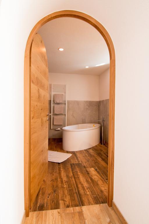 Haus Arnold - Privatzimmer Und Ferienwohnungen Sillian Exteriör bild