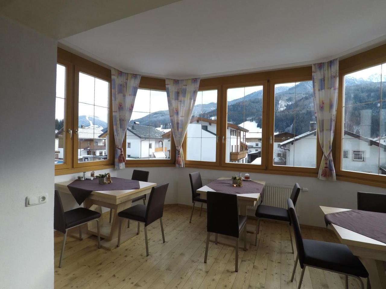 Haus Arnold - Privatzimmer Und Ferienwohnungen Sillian Exteriör bild